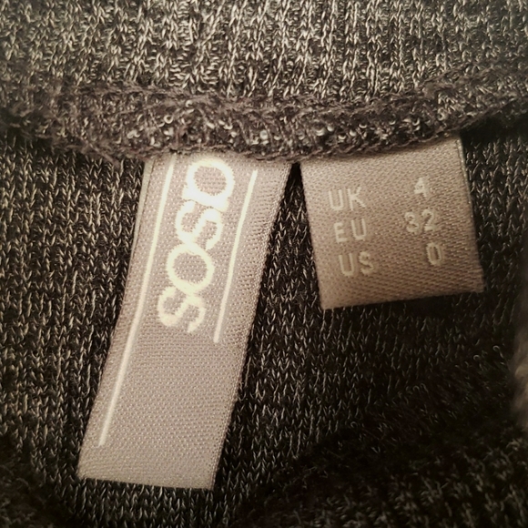 Asos | High Neck Crop Top | size 0 - Picture 5 of 8